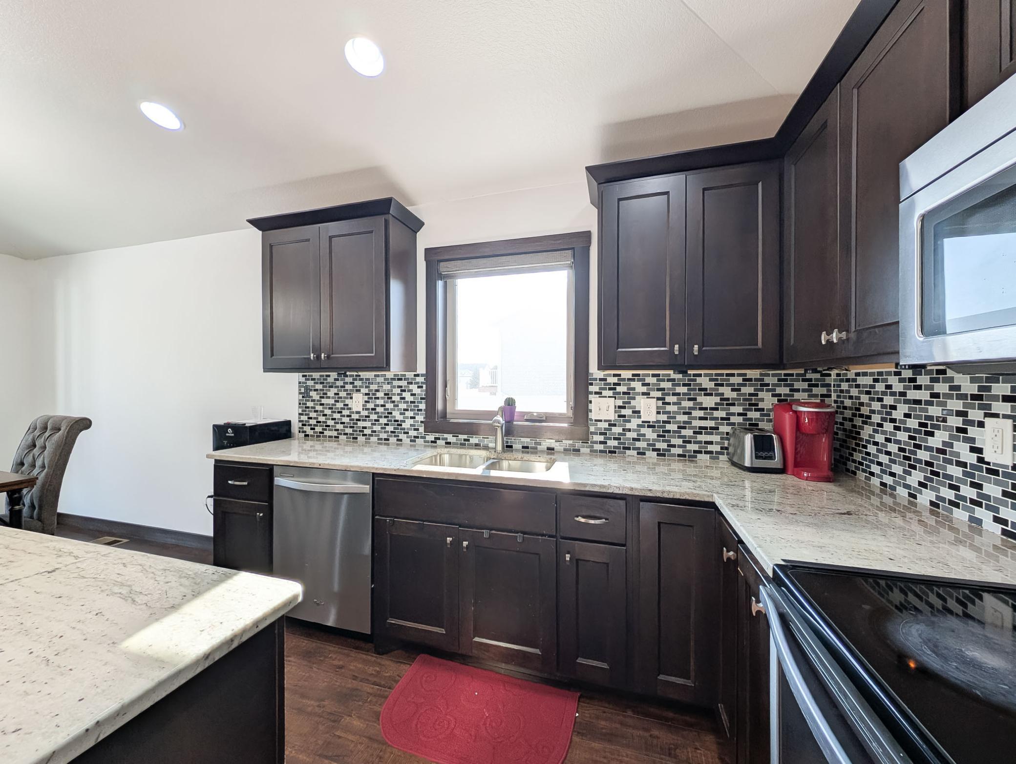 6810 24 Street S, Fargo ND 58104 - Photo 14 of 63
