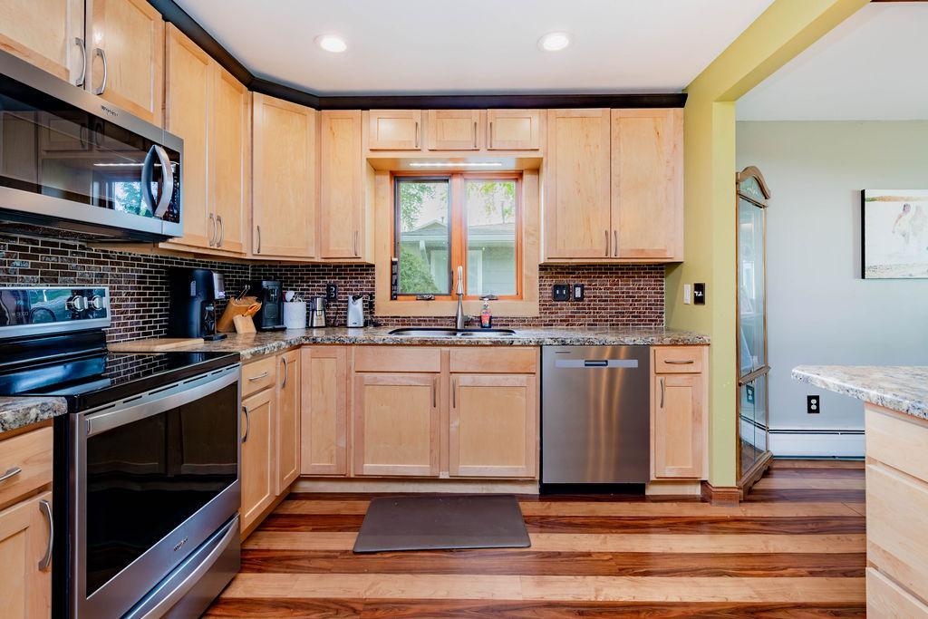 2853 2nd Street N, Fargo ND 58102 - Photo 4 of 27