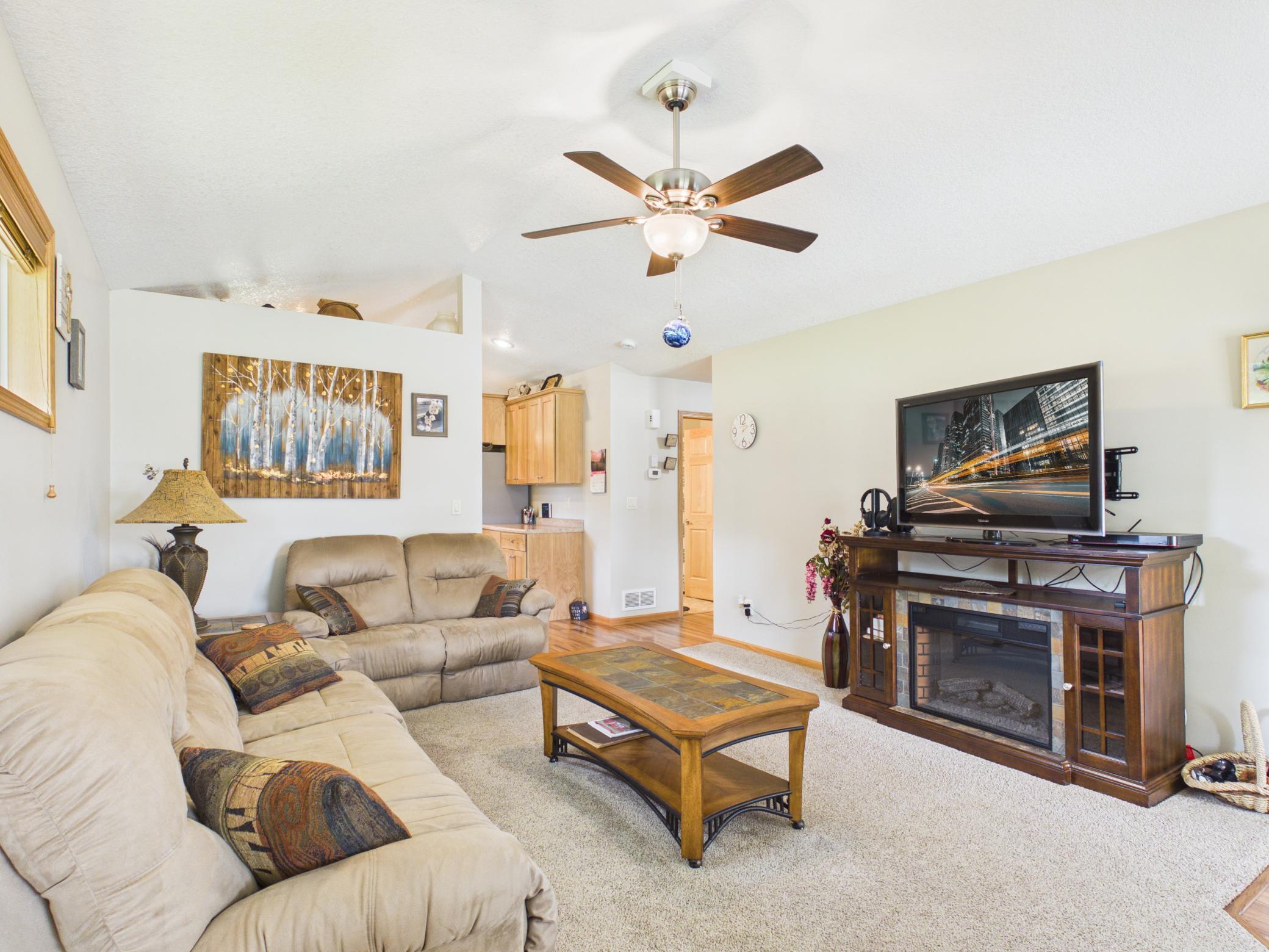 2211 Ridgedale Drive SE, Alexandria MN 56308 - Photo 2 of 20