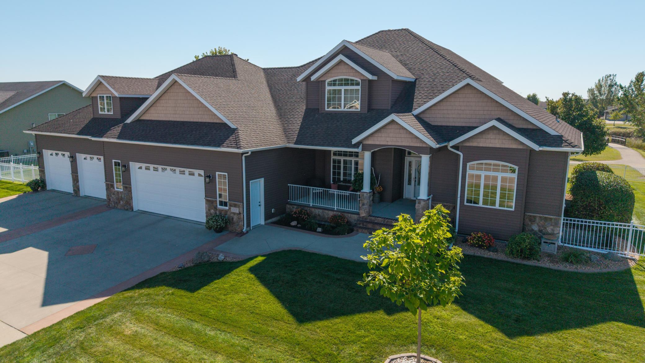 1007 6 NE Avenue, Dilworth MN 56529 - Photo 2 of 67