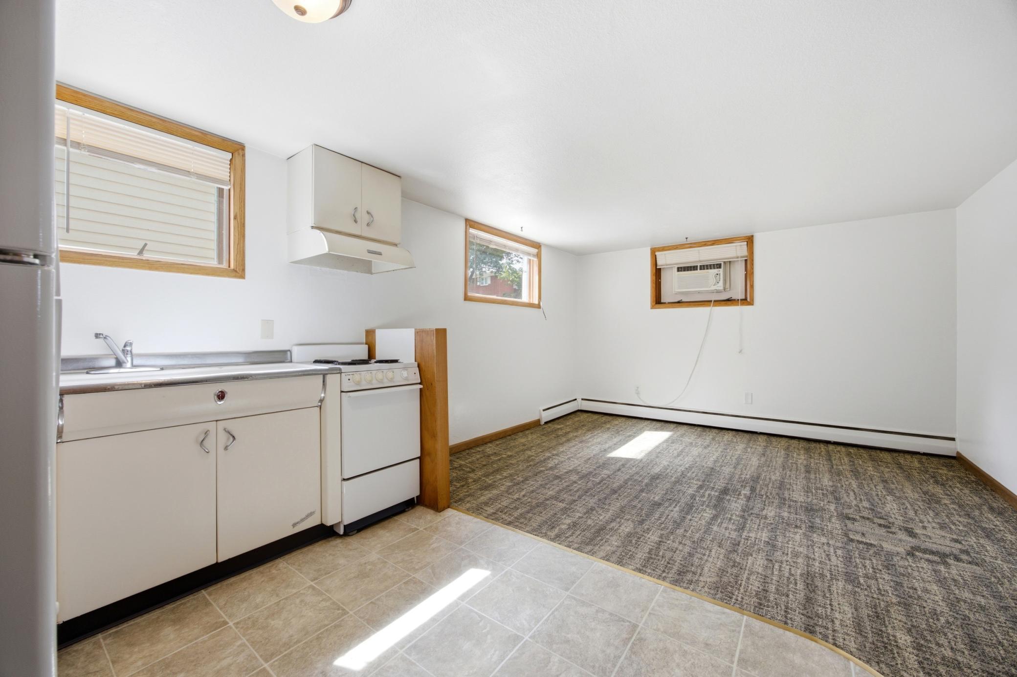 2710 N 8th Street N, Fargo ND 58102 - Photo 3 of 11