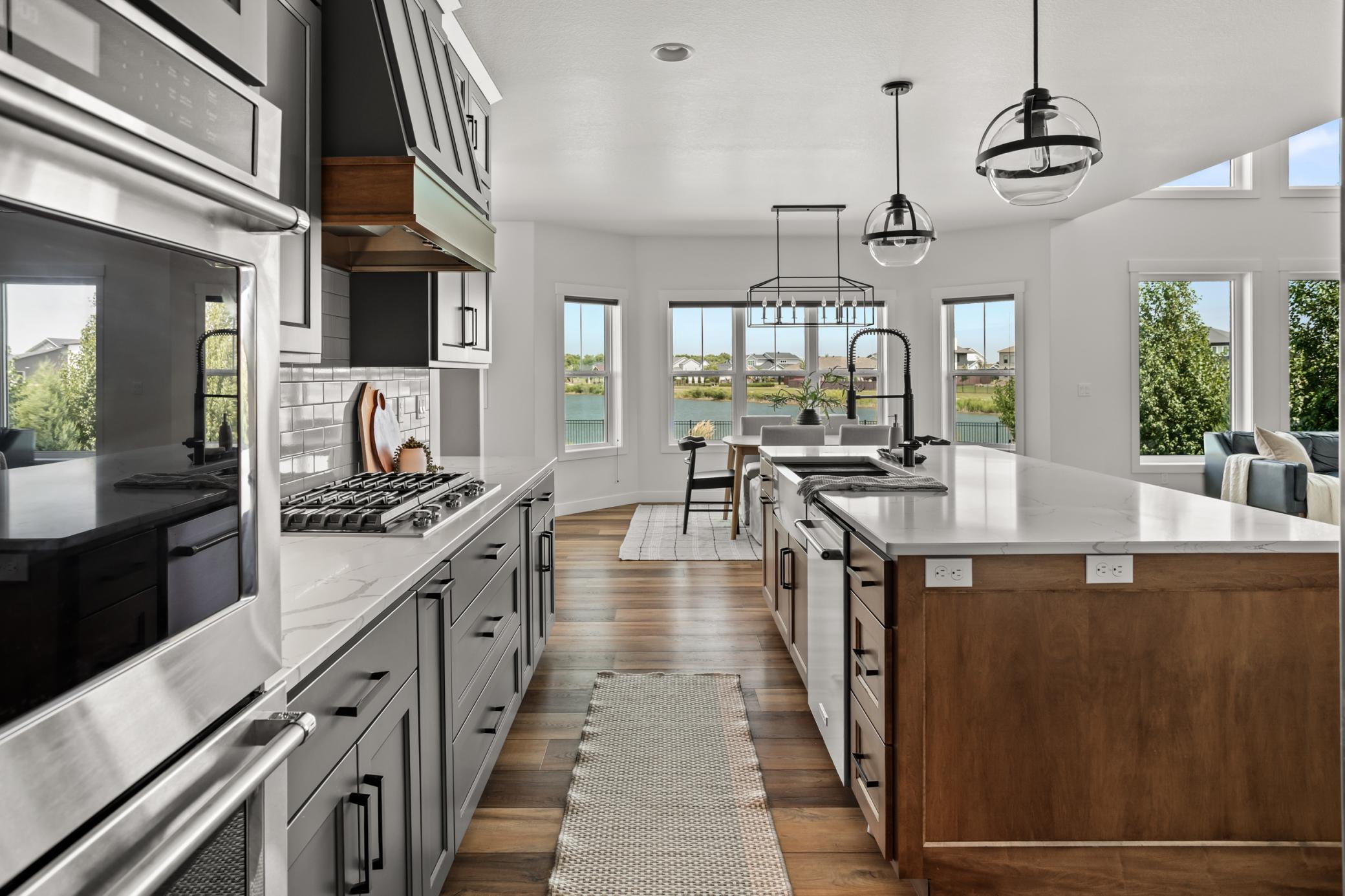 2021 single family home for sale at 2815 Rivers Bend Drive E in West Fargo, ND — 6 bed, 6 bath (photo 21 of 95)