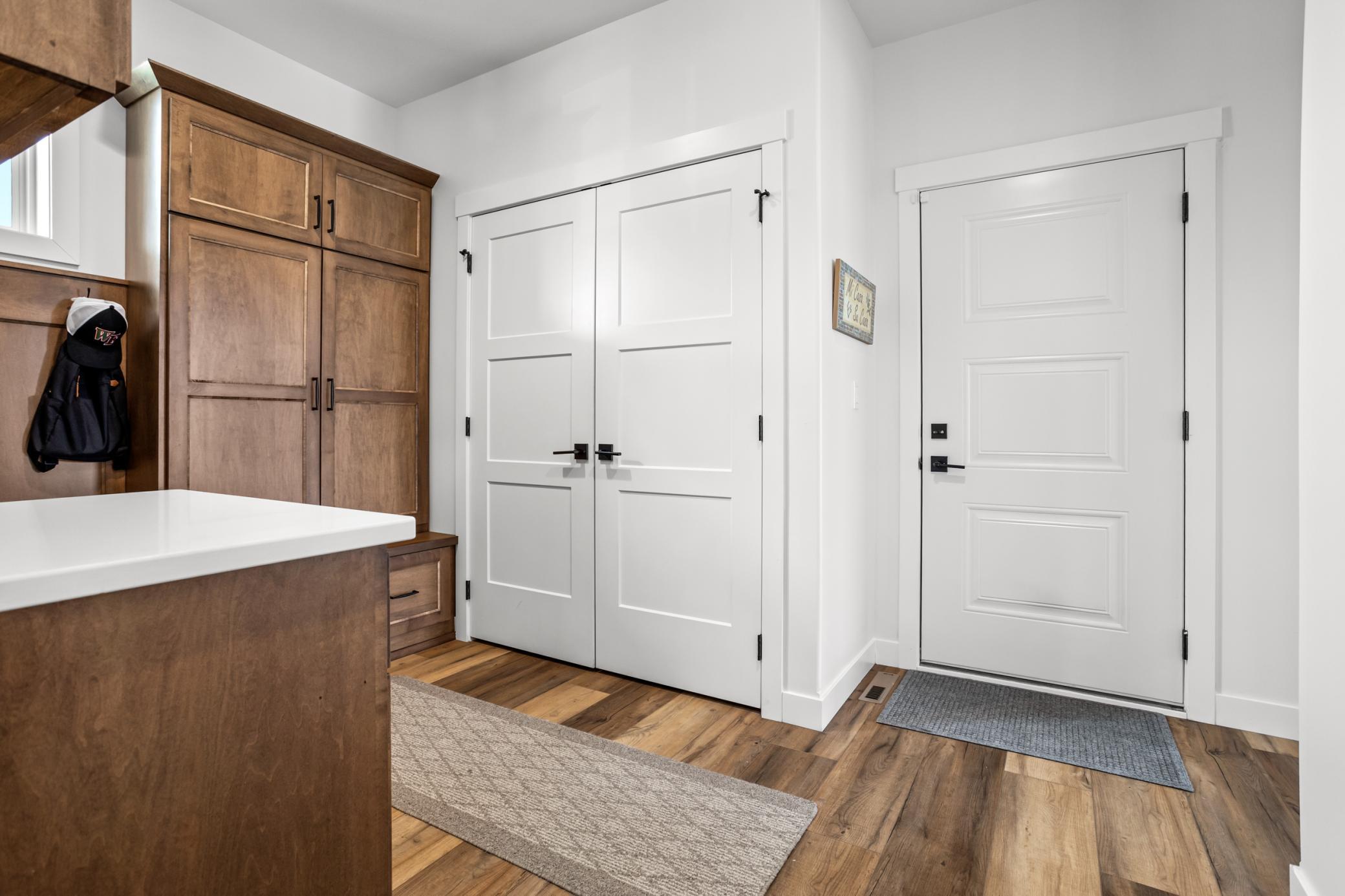 2021 single family home for sale at 2815 Rivers Bend Drive E in West Fargo, ND — 6 bed, 6 bath (photo 36 of 95)
