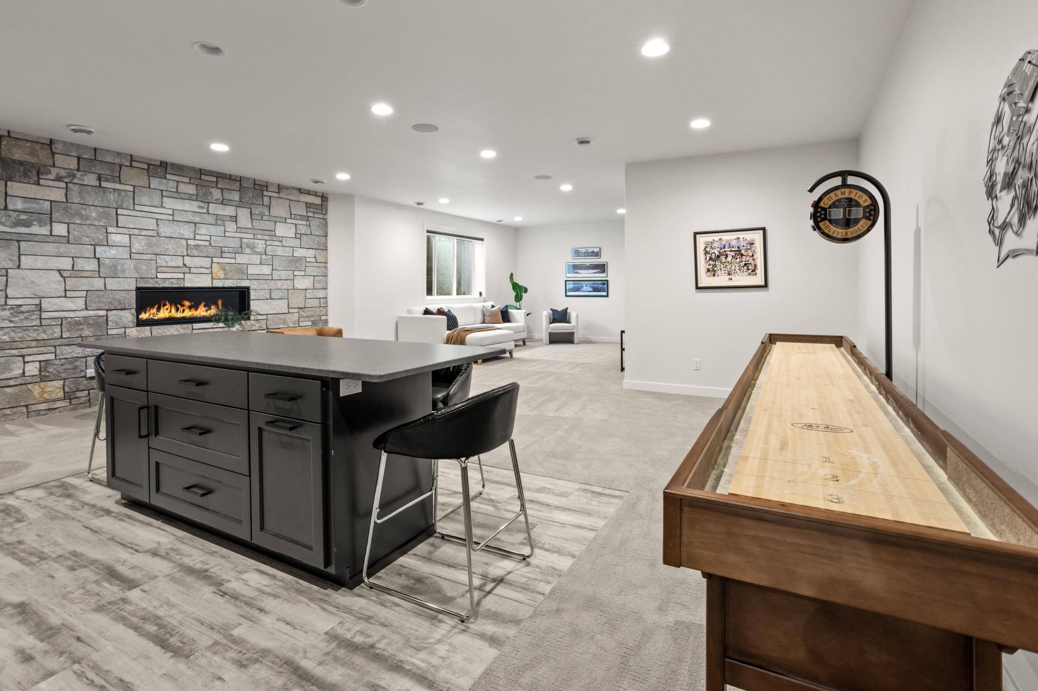 2021 single family home for sale at 2815 Rivers Bend Drive E in West Fargo, ND — 6 bed, 6 bath (photo 58 of 95)