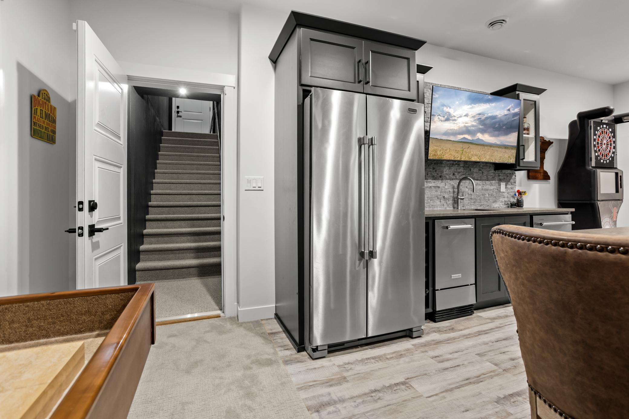 2021 single family home for sale at 2815 Rivers Bend Drive E in West Fargo, ND — 6 bed, 6 bath (photo 59 of 95)