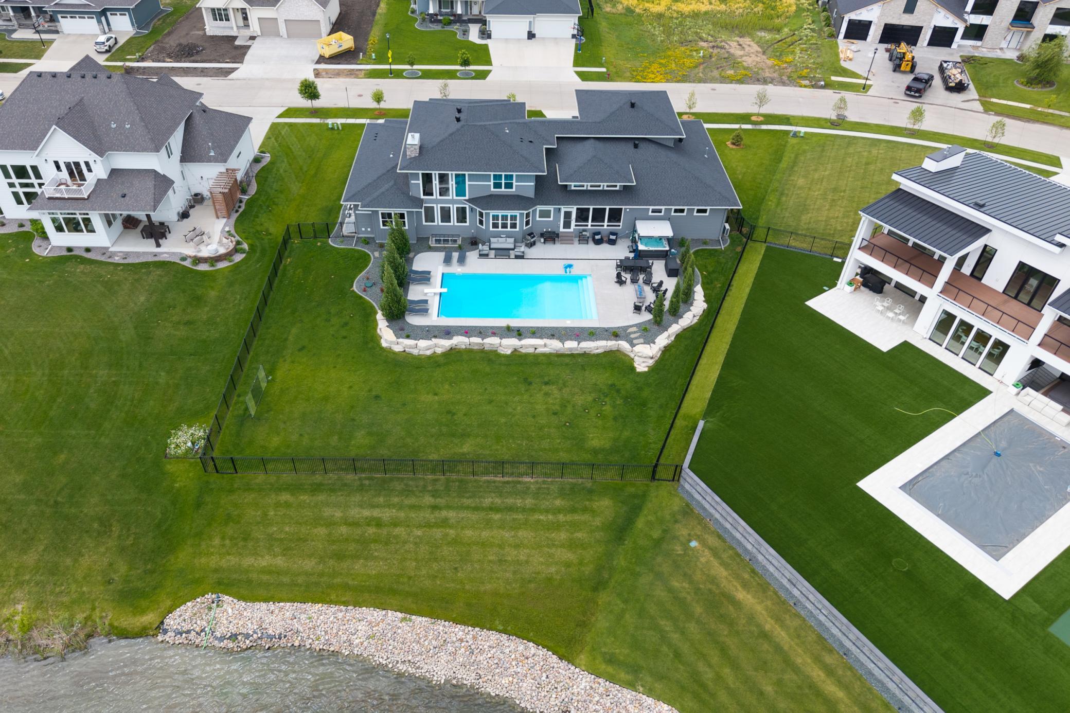 2021 single family home for sale at 2815 Rivers Bend Drive E in West Fargo, ND — 6 bed, 6 bath (photo 78 of 95)