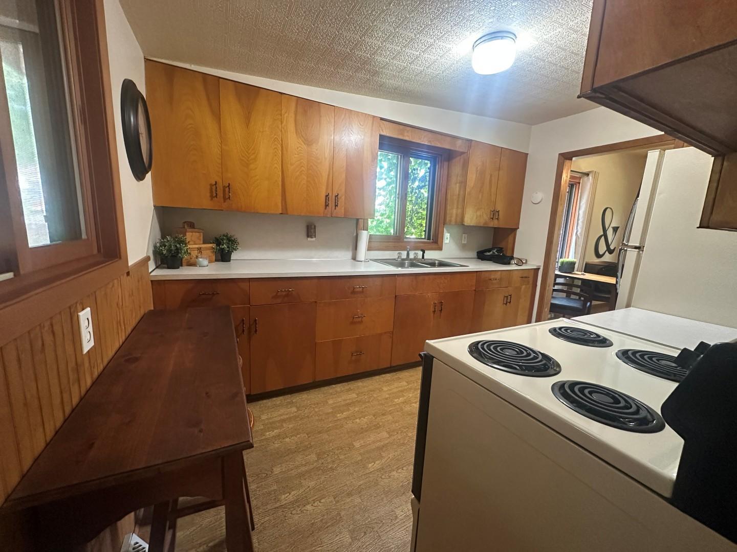1402 N Mckay Avenue NE, Alexandria MN 56308 - Photo 14 of 25