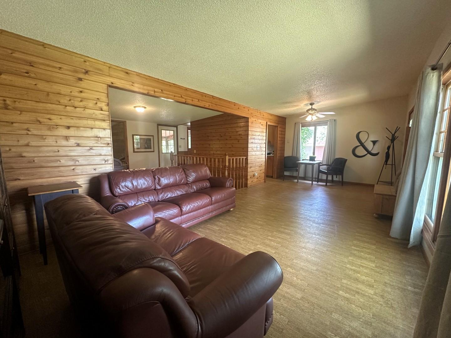 1402 N Mckay Avenue NE, Alexandria MN 56308 - Photo 16 of 25