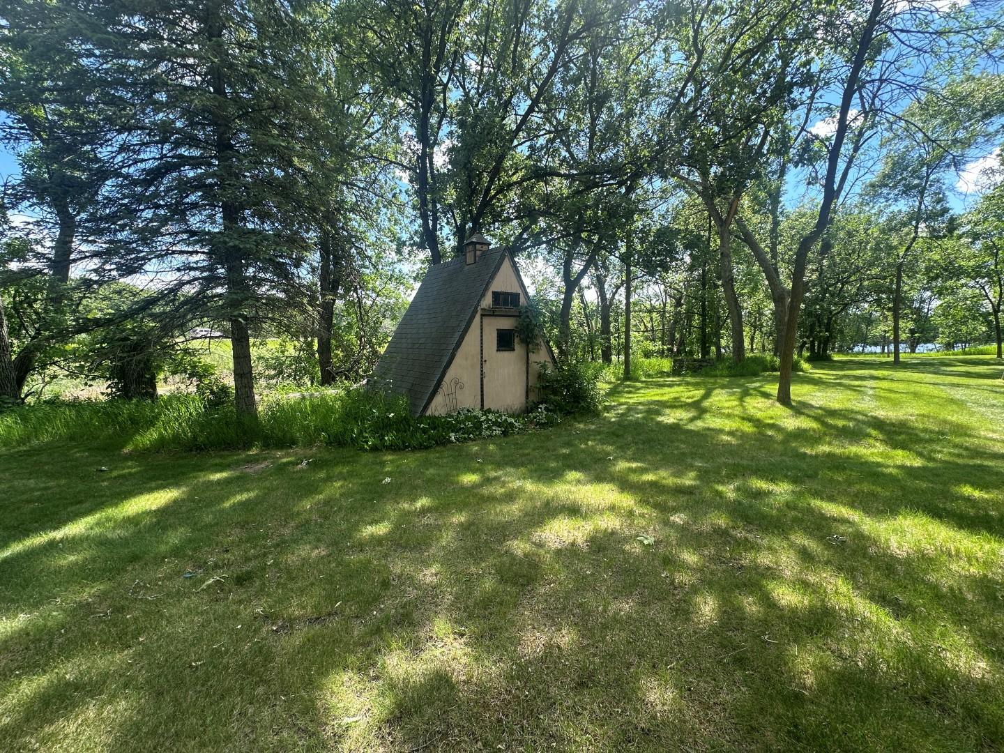 1402 N Mckay Avenue NE, Alexandria MN 56308 - Photo 6 of 25