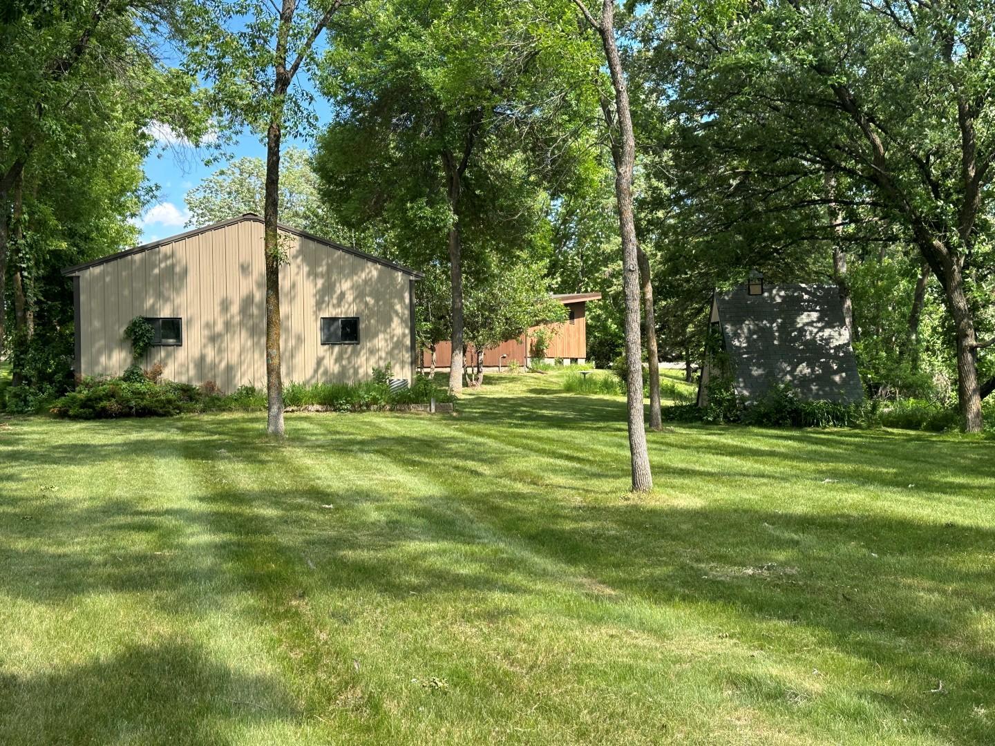 1402 N Mckay Avenue NE, Alexandria MN 56308 - Photo 10 of 25