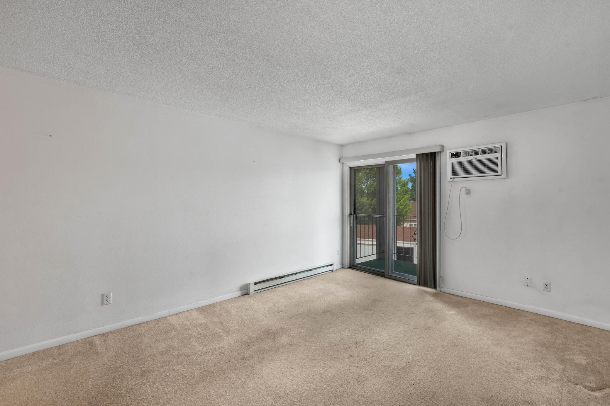 321 Prairiewood Circle S, Unit 304, Fargo ND 58103 - Photo 15 of 35