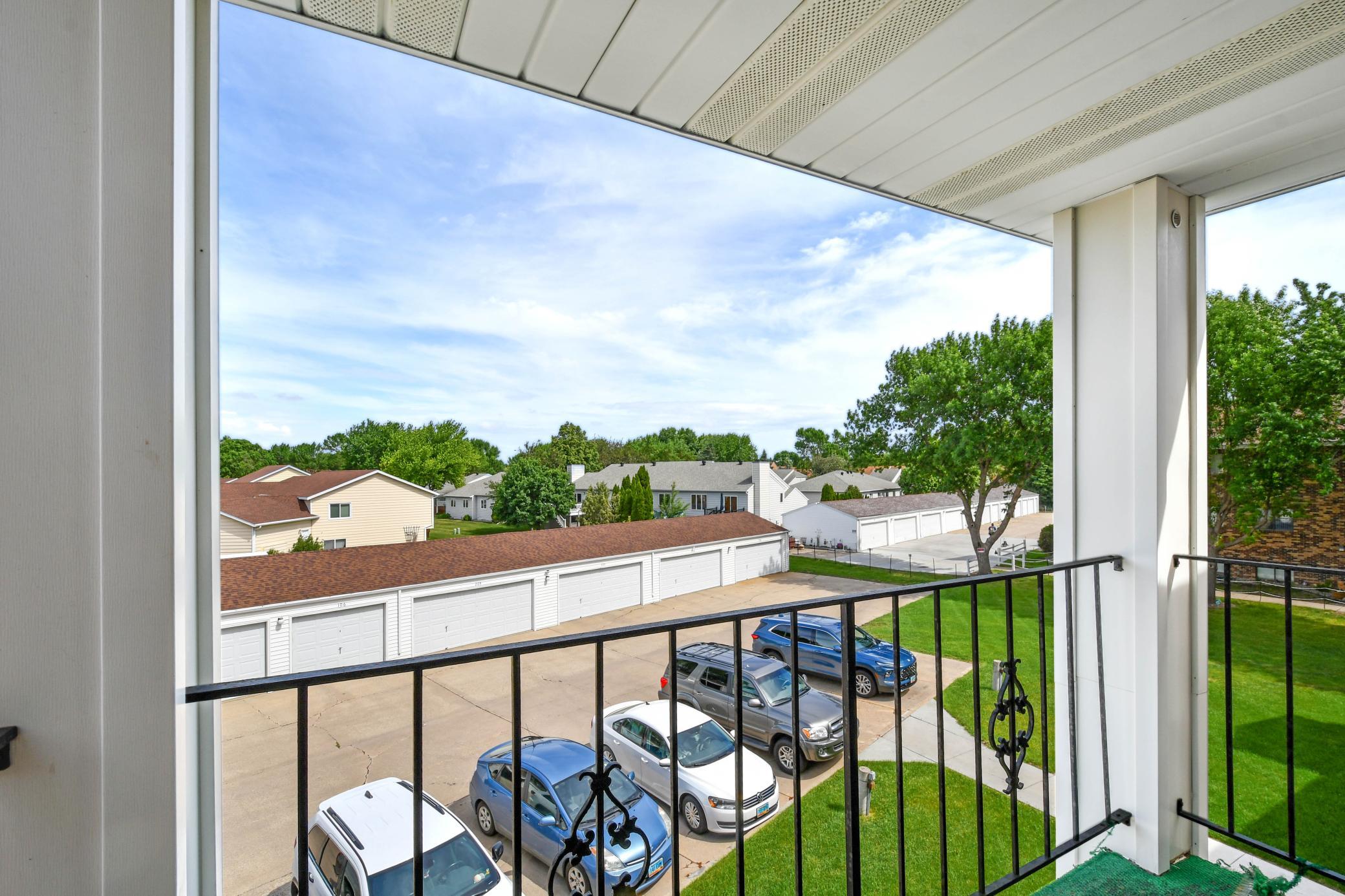 321 Prairiewood Circle S, Unit 304, Fargo ND 58103 - Photo 18 of 35