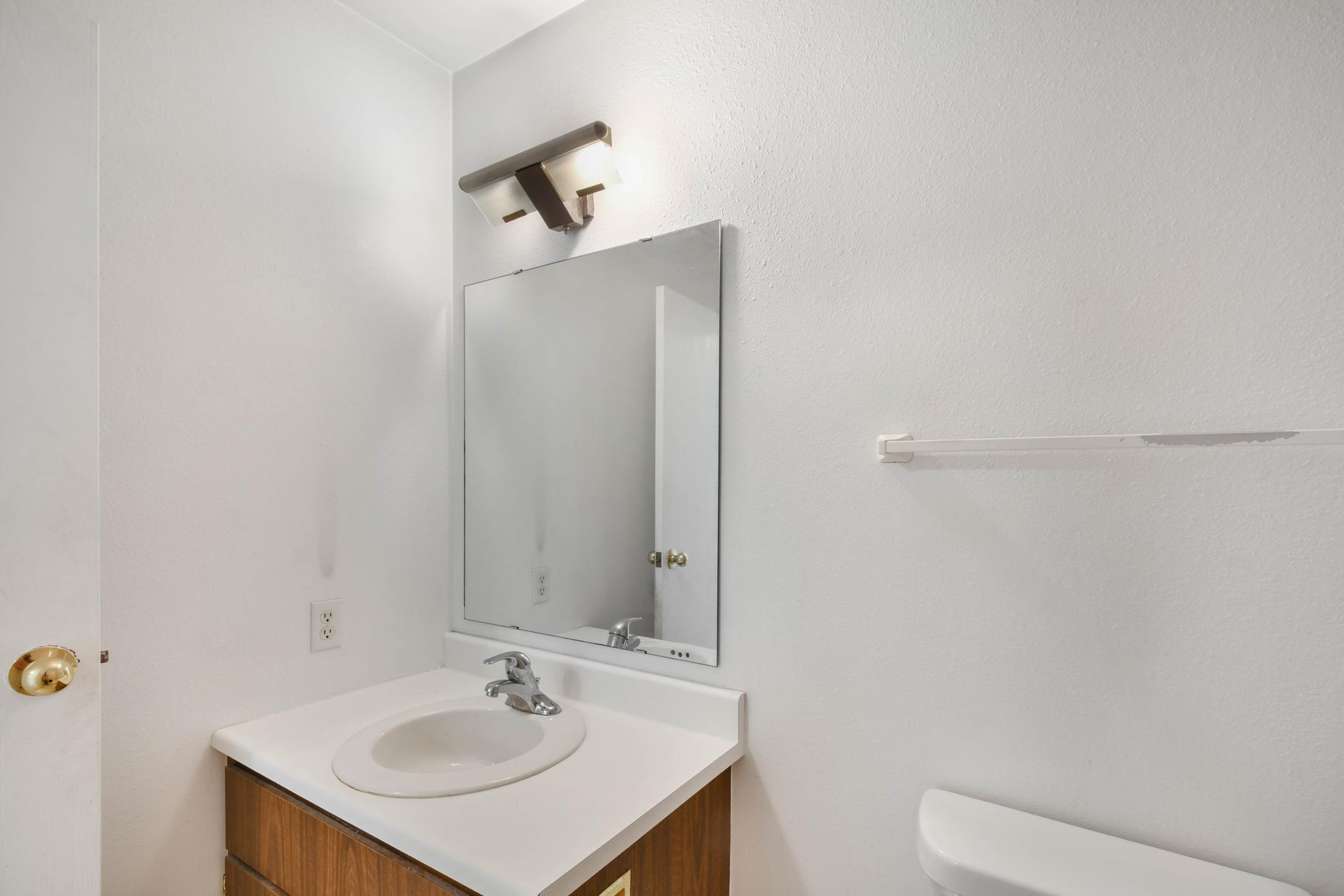 321 Prairiewood Circle S, Unit 304, Fargo ND 58103 - Photo 27 of 35