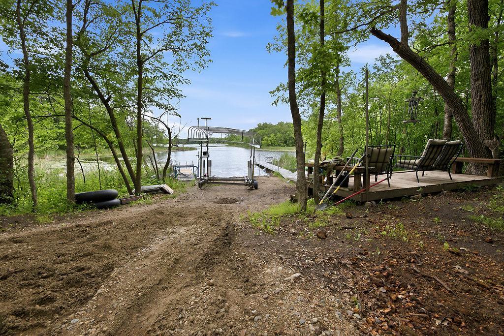 2021 single family home for sale at 27884 86th Avenue S in Hawley, MN — 4 bed, 3 bath (photo 4 of 57)