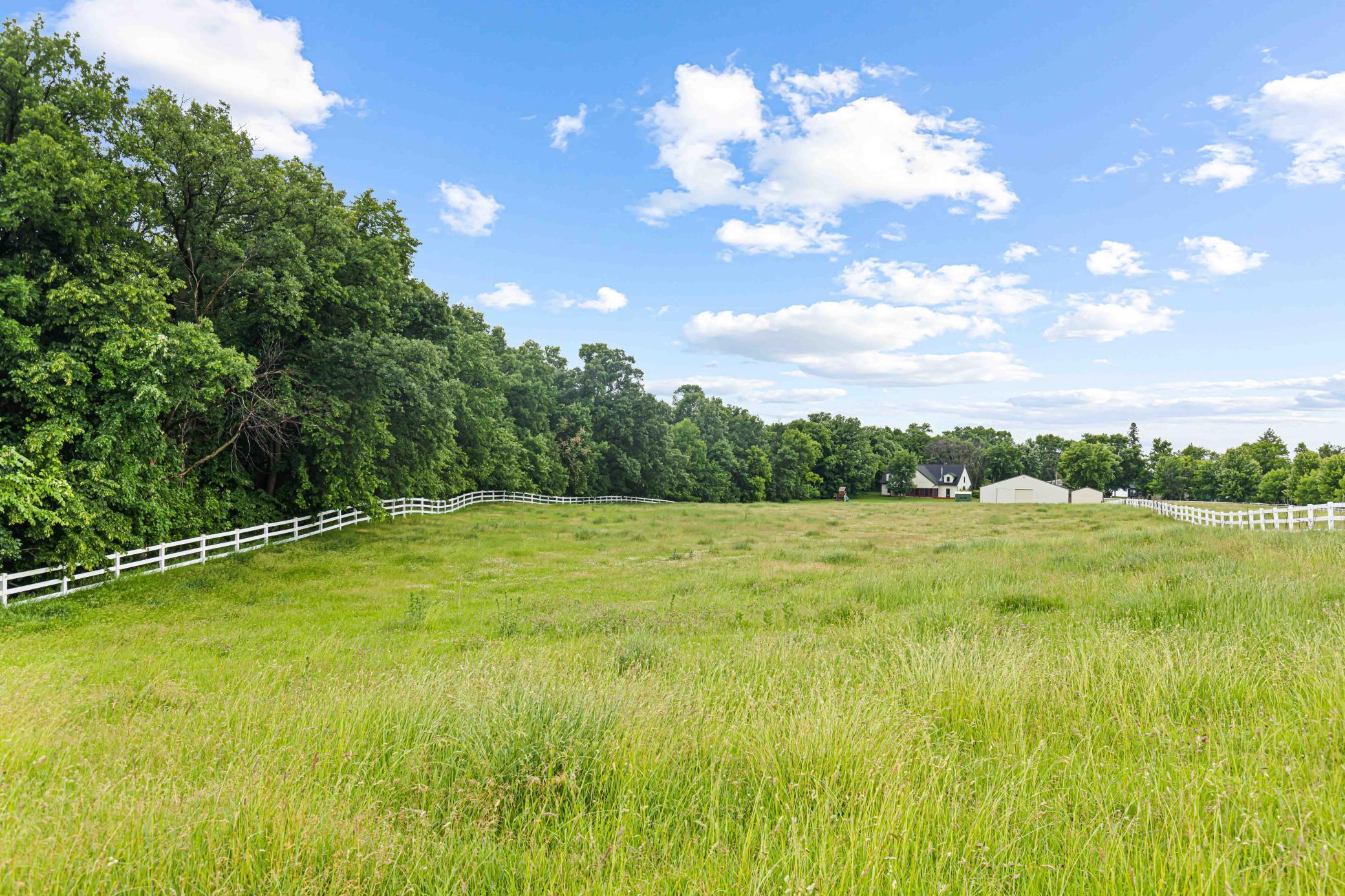 2000 single family home for sale at 25131 Franklin Lake Road in Pelican Rapids, MN — 4 bed, 4 bath (photo 14 of 75)