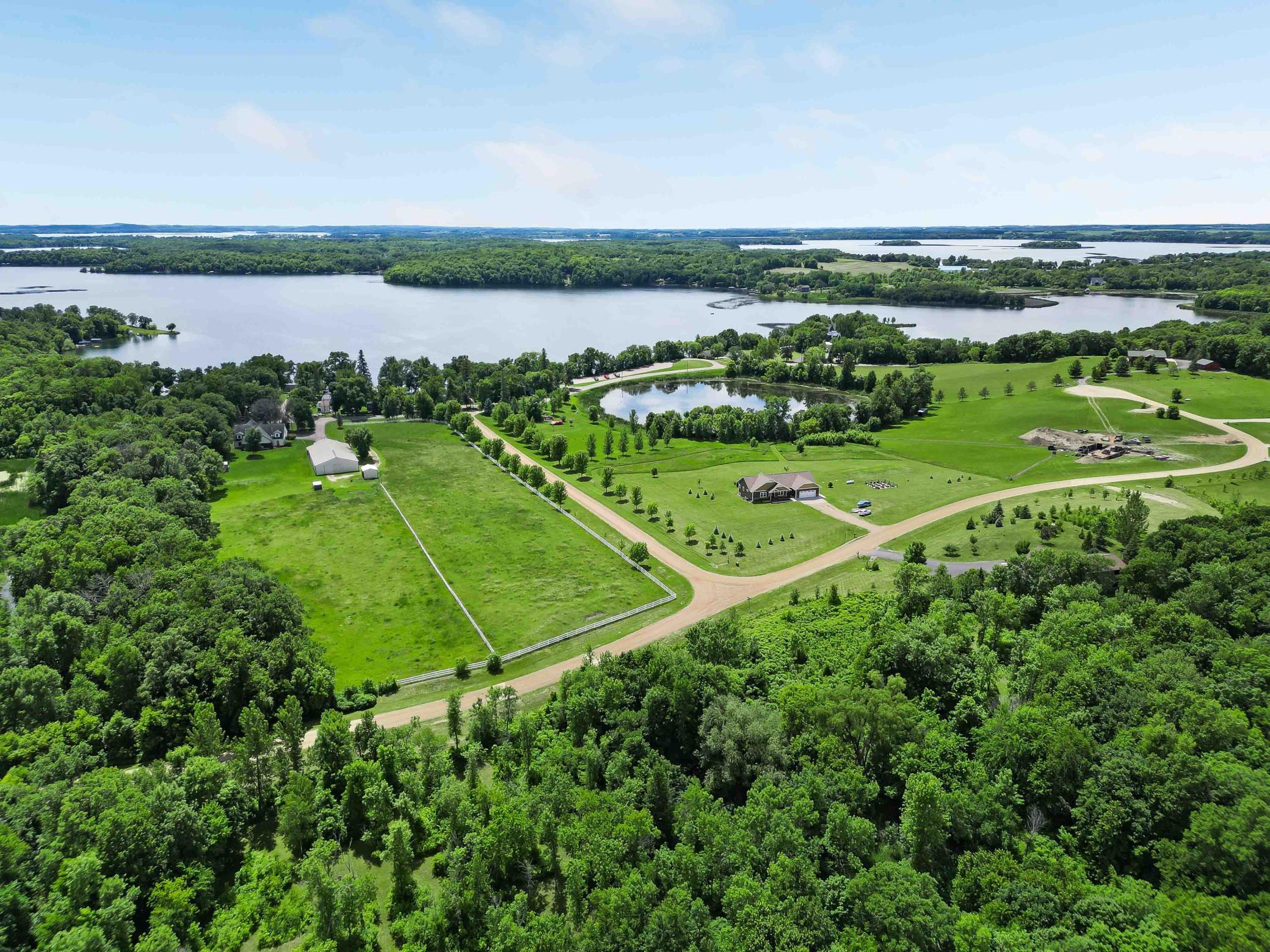 2000 single family home for sale at 25131 Franklin Lake Road in Pelican Rapids, MN — 4 bed, 4 bath (photo 4 of 75)