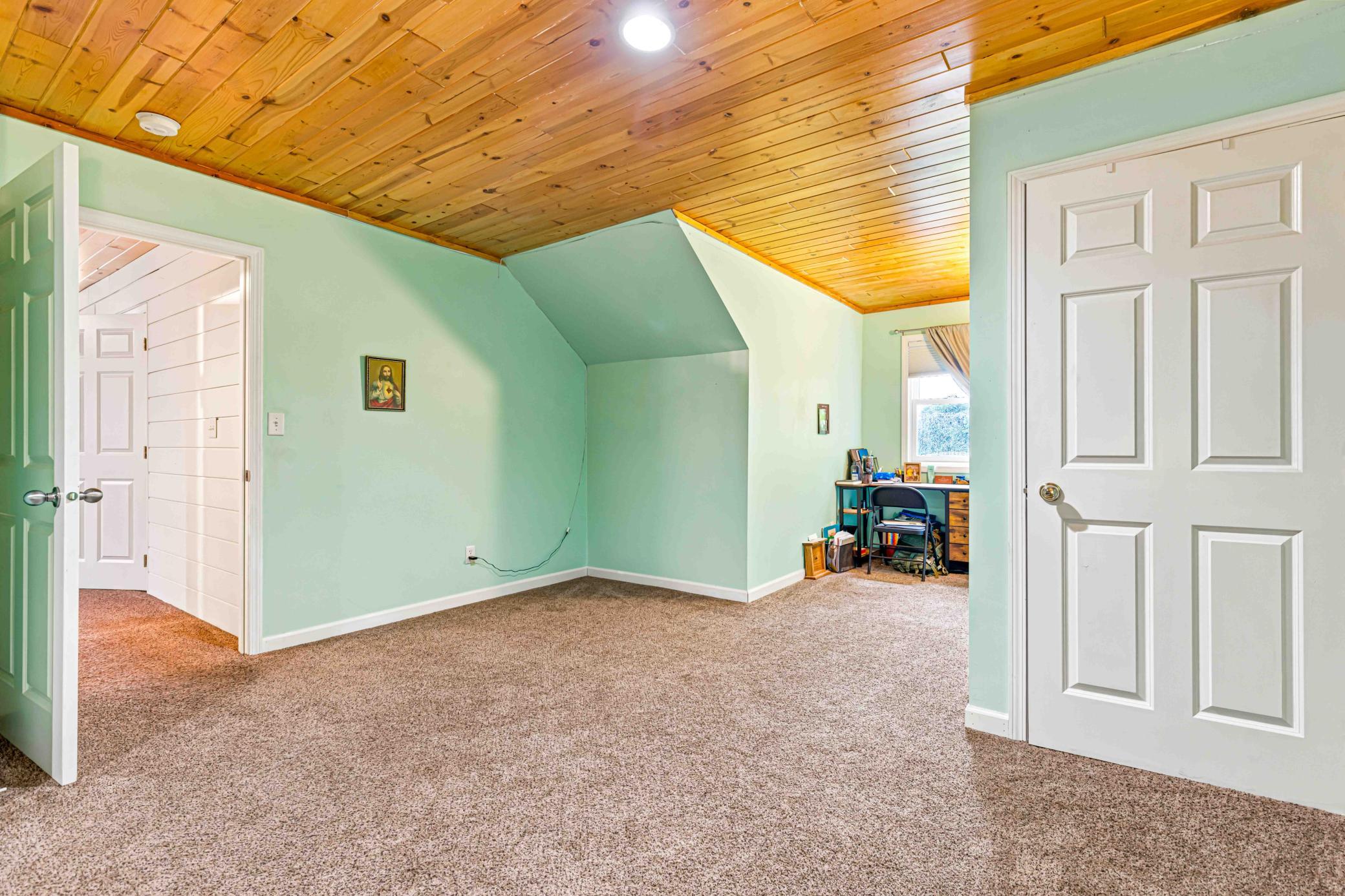 2000 single family home for sale at 25131 Franklin Lake Road in Pelican Rapids, MN — 4 bed, 4 bath (photo 51 of 75)