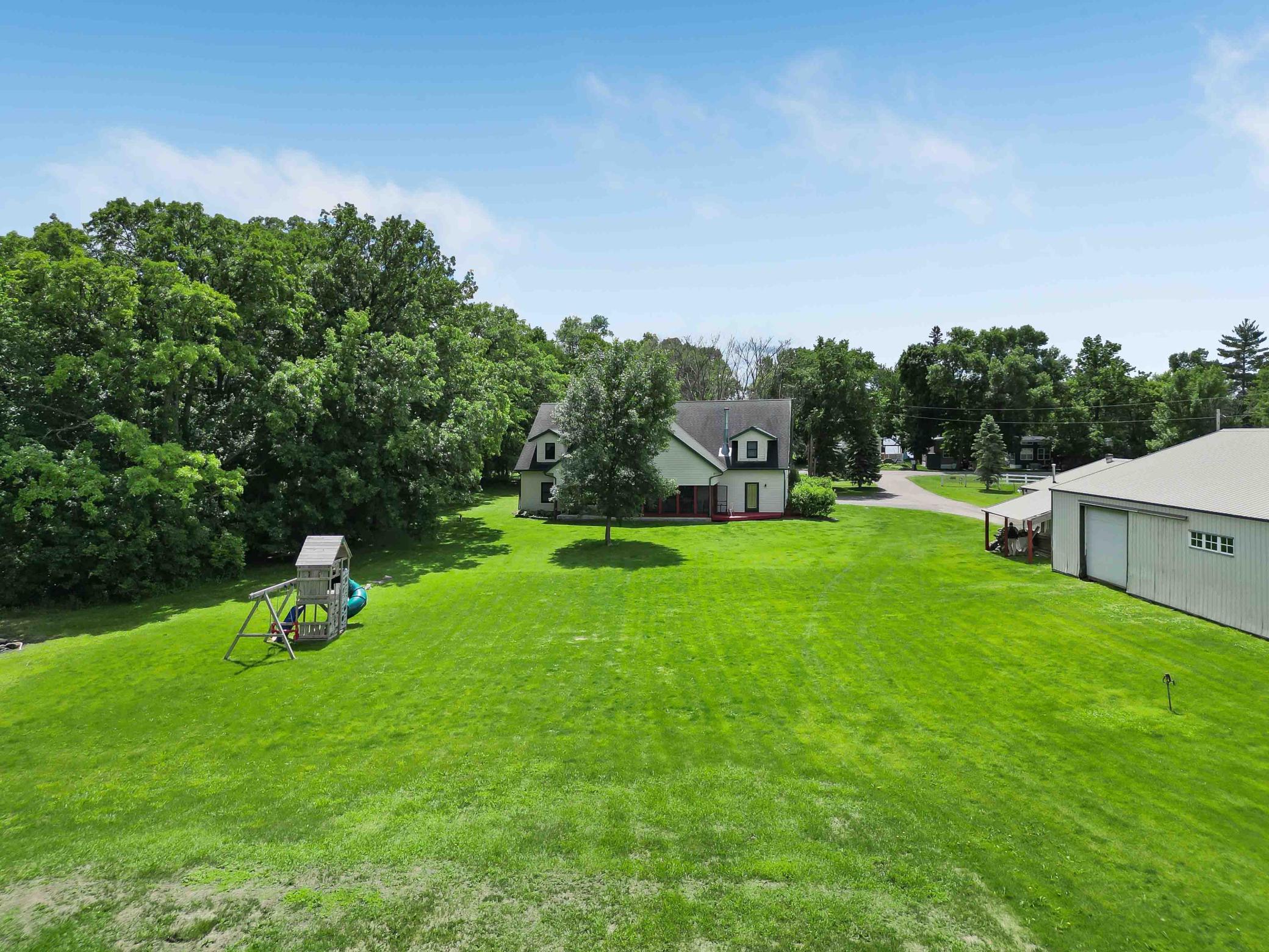 2000 single family home for sale at 25131 Franklin Lake Road in Pelican Rapids, MN — 4 bed, 4 bath (photo 70 of 75)