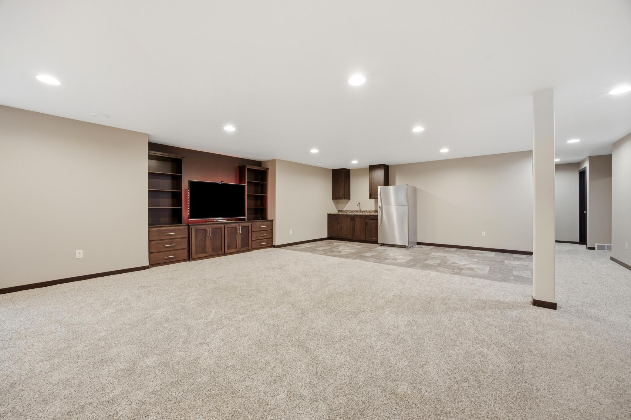 630 Westminster Drive, Moorhead MN 56560 - Photo 31 of 47