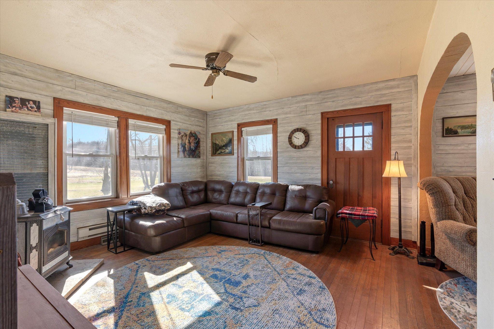 1900 single family home for sale at 44357 Red Oak Road in Staples, MN — 4 bed, 5 bath (photo 12 of 39)