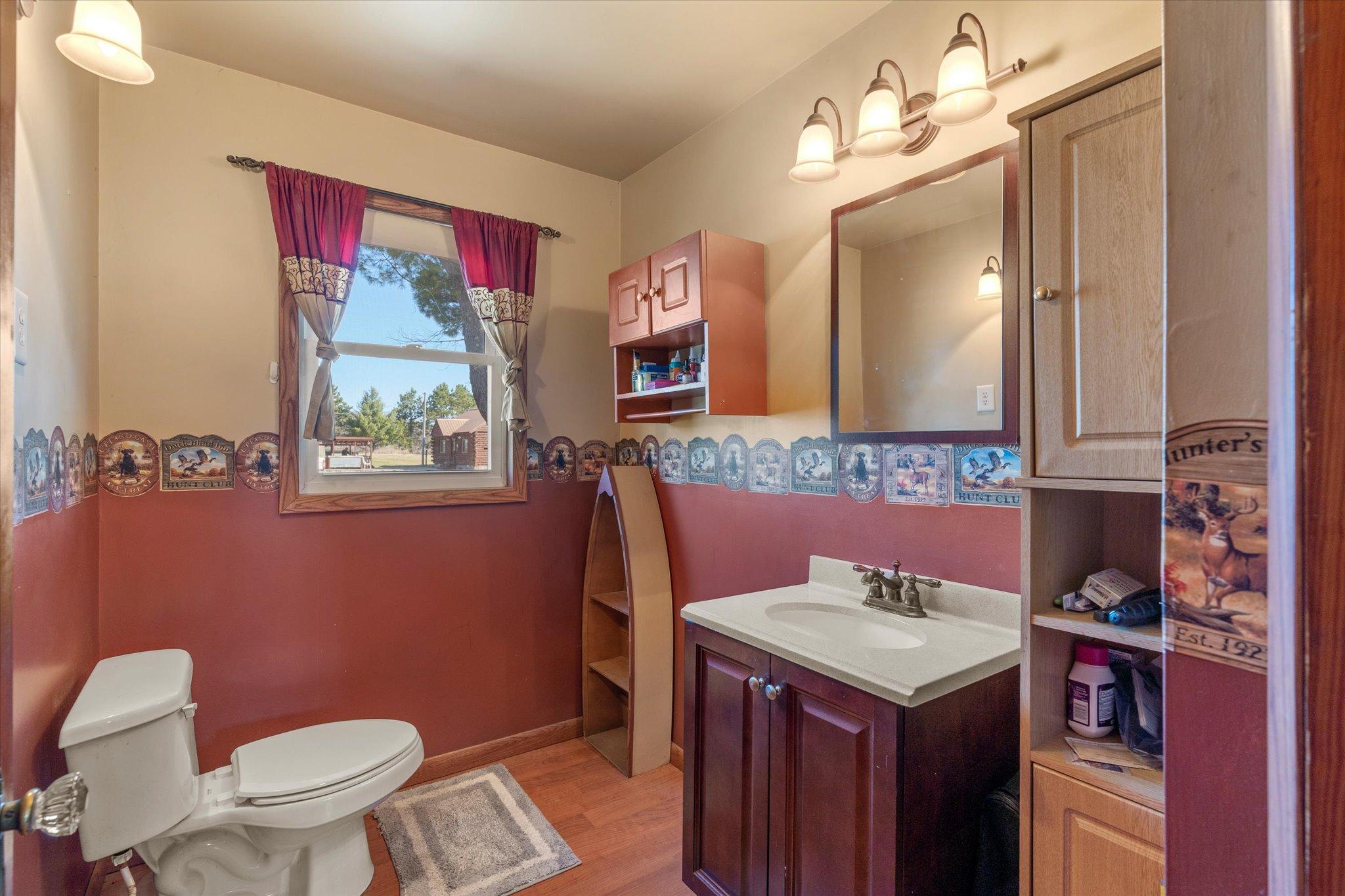 1900 single family home for sale at 44357 Red Oak Road in Staples, MN — 4 bed, 5 bath (photo 16 of 39)
