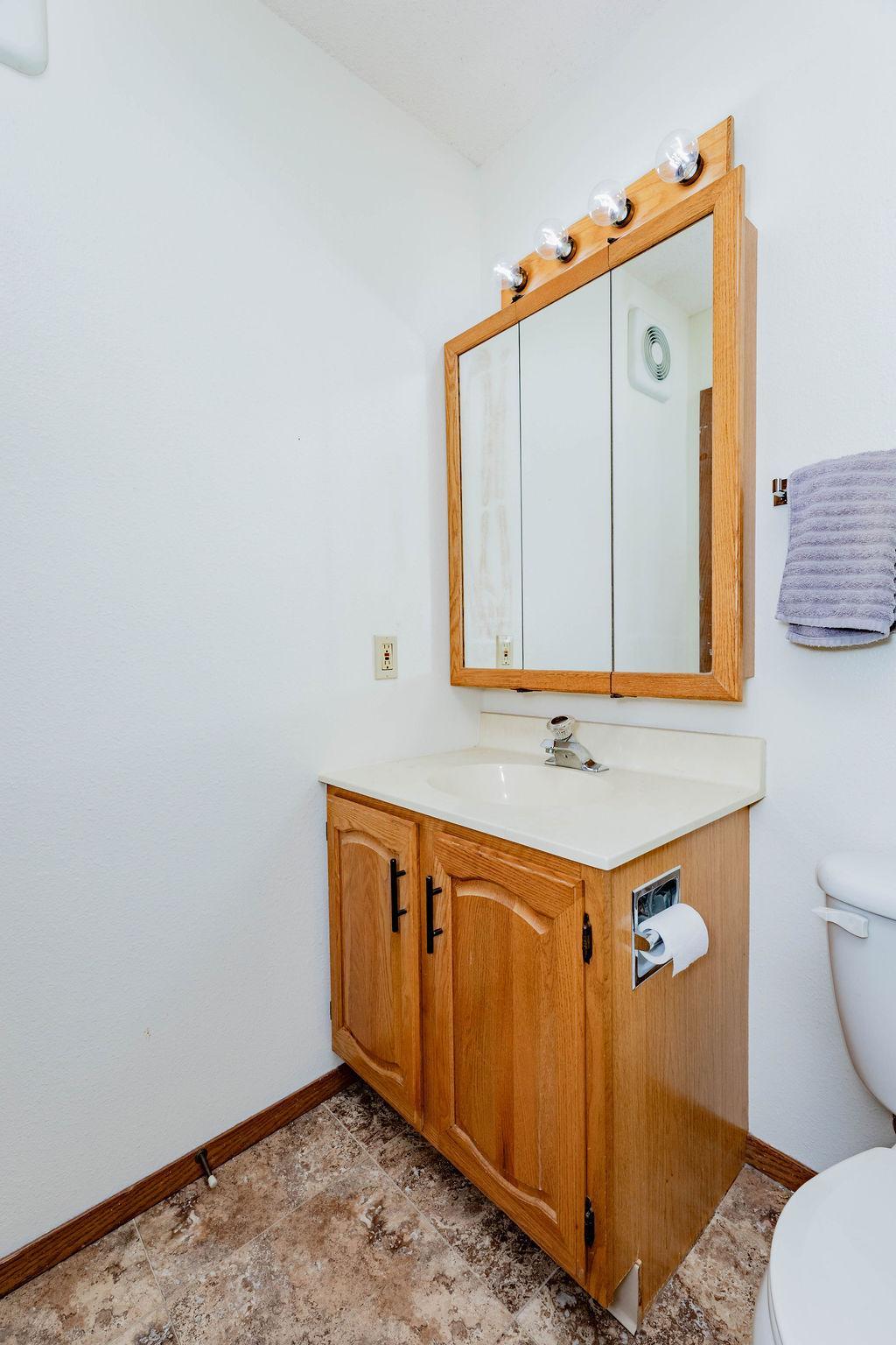 3311 15th S Avenue, Fargo ND 58103 - Photo 14 of 21