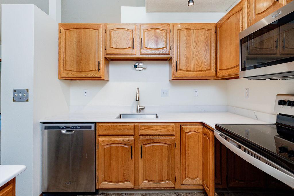 3311 15th S Avenue, Fargo ND 58103 - Photo 8 of 21