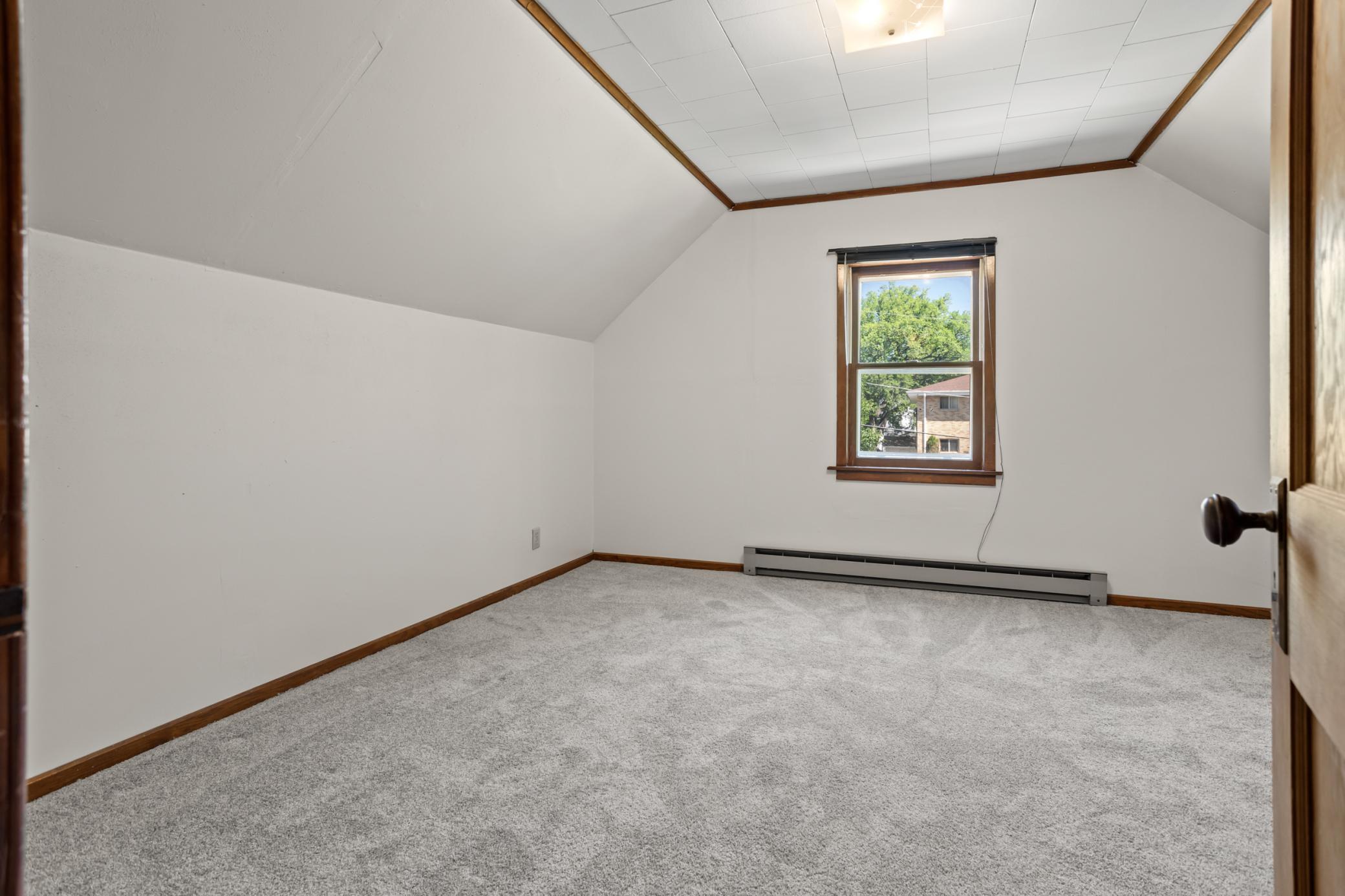 410 9 S Avenue, Fargo ND 58103 - Photo 20 of 51
