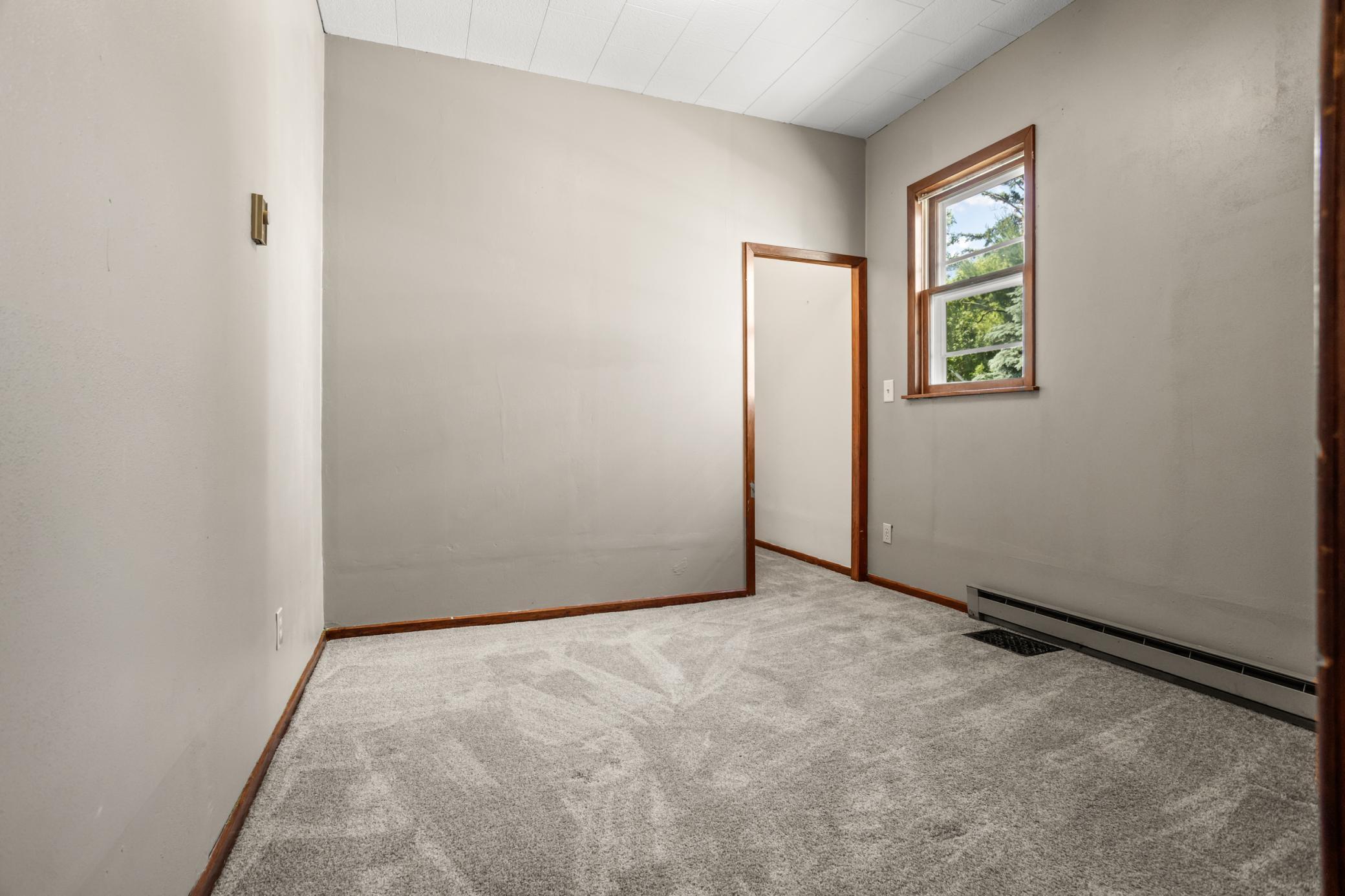 410 9 S Avenue, Fargo ND 58103 - Photo 32 of 51
