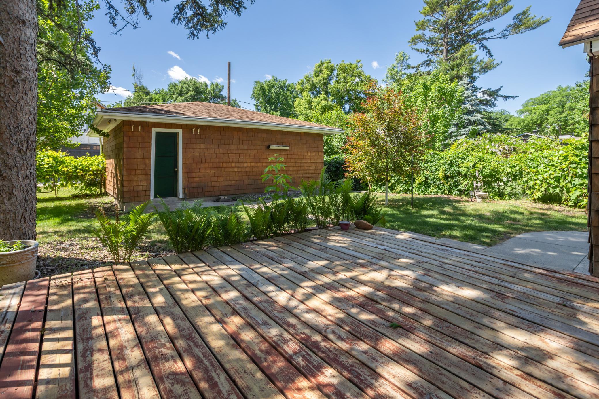 410 9 S Avenue, Fargo ND 58103 - Photo 40 of 51