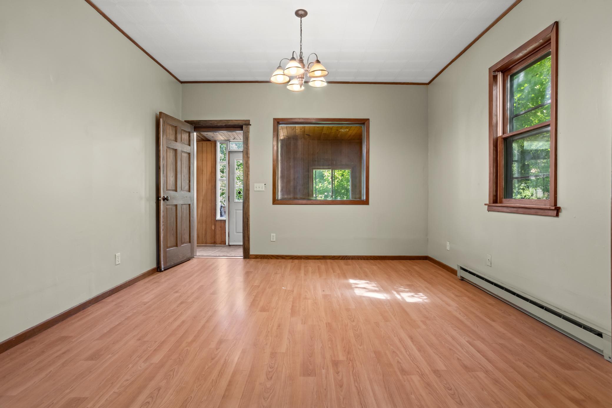 410 9 S Avenue, Fargo ND 58103 - Photo 7 of 51