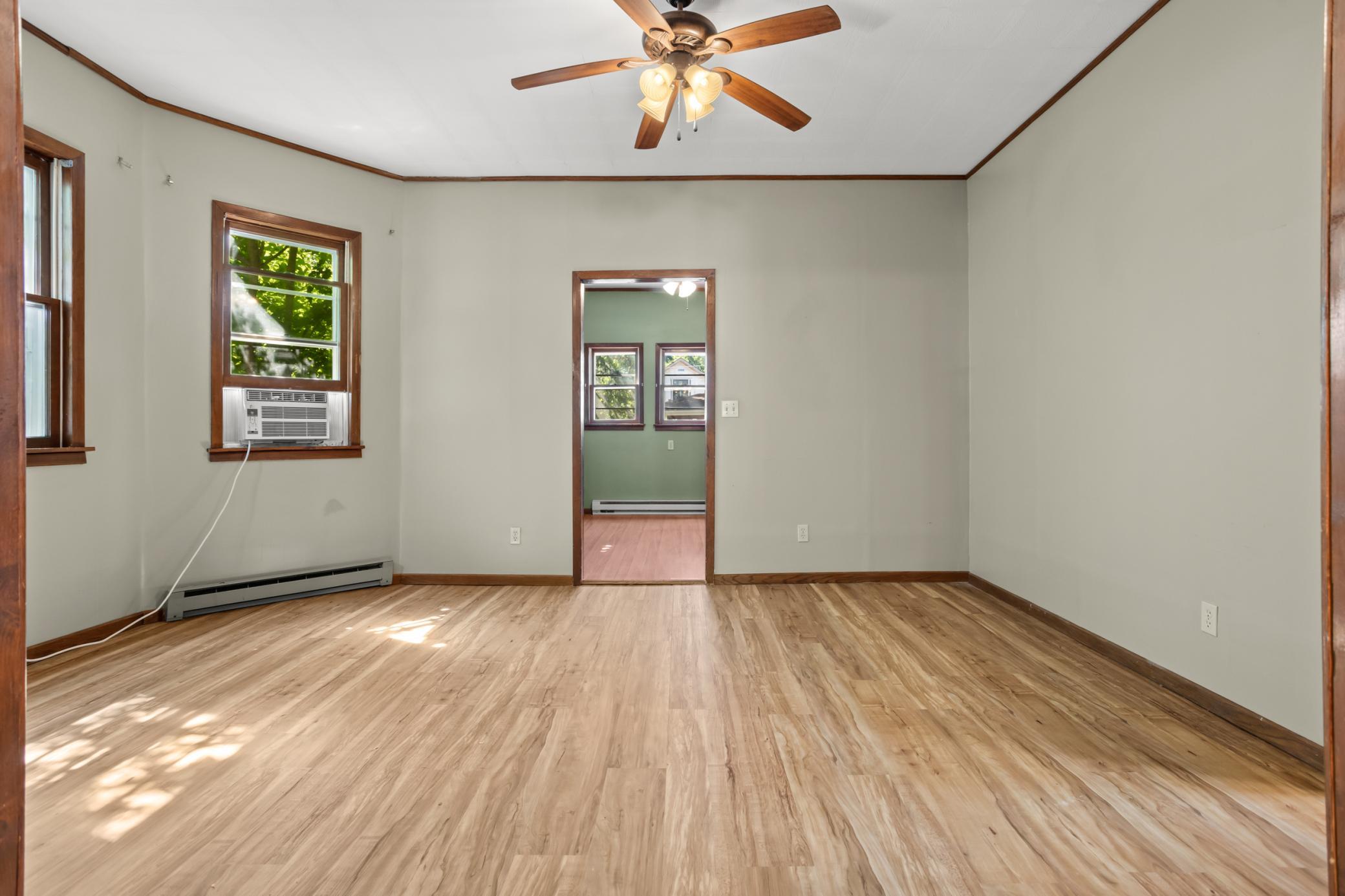 410 9 S Avenue, Fargo ND 58103 - Photo 10 of 51