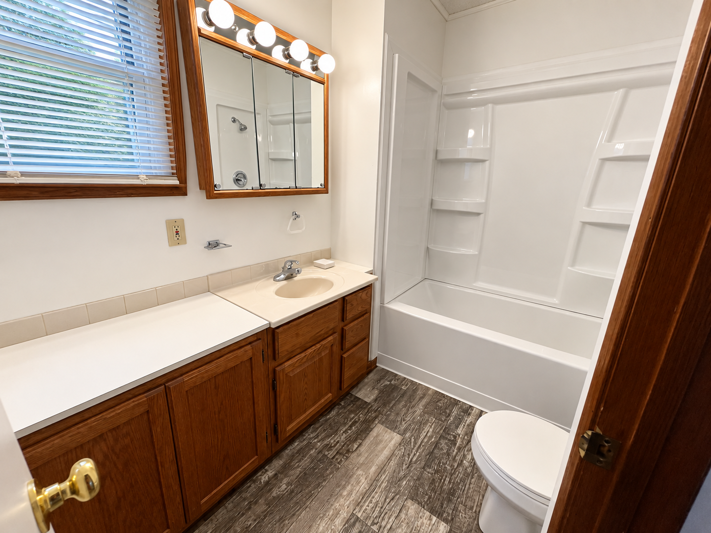 1920 single family home for sale at 118 Tousley Avenue N in New York Mills, MN — 3 bed, 2 bath (photo 21 of 23)