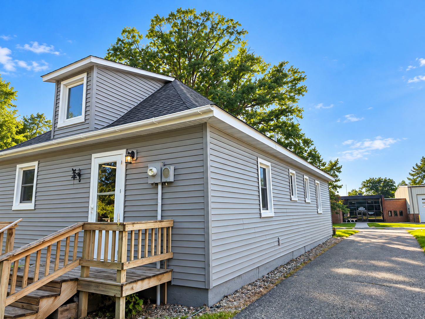 1920 single family home for sale at 118 Tousley Avenue N in New York Mills, MN — 3 bed, 2 bath (photo 6 of 23)