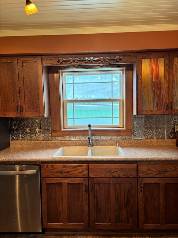 2617 State Highway 175, Hallock MN 56728 - Photo 4 of 26