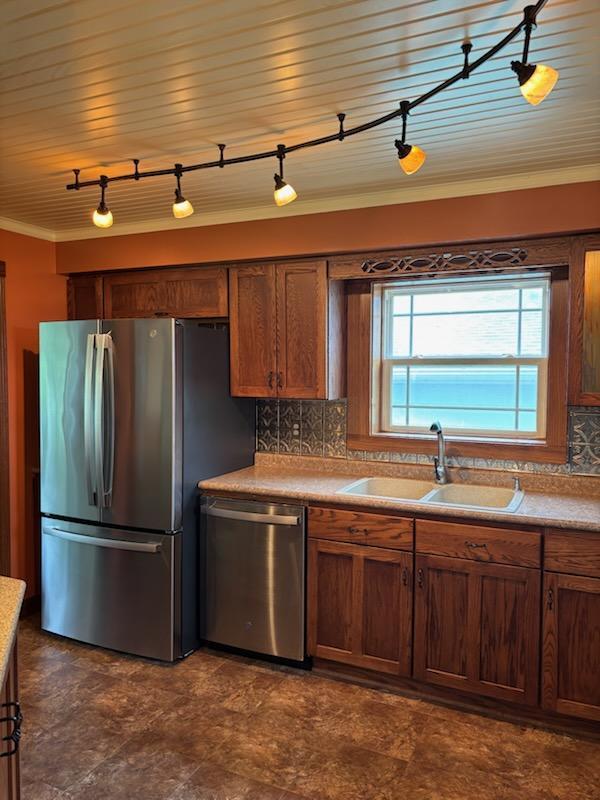 2617 State Highway 175, Hallock MN 56728 - Photo 6 of 26