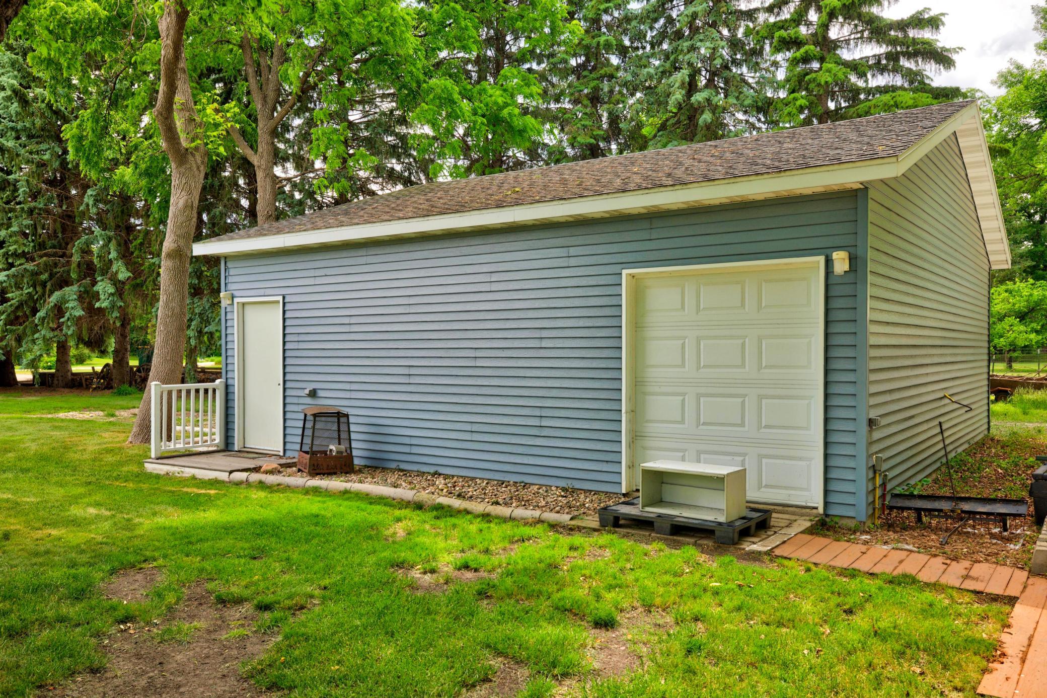 605 Sheyenne Street, Horace ND 58047 - Photo 12 of 44