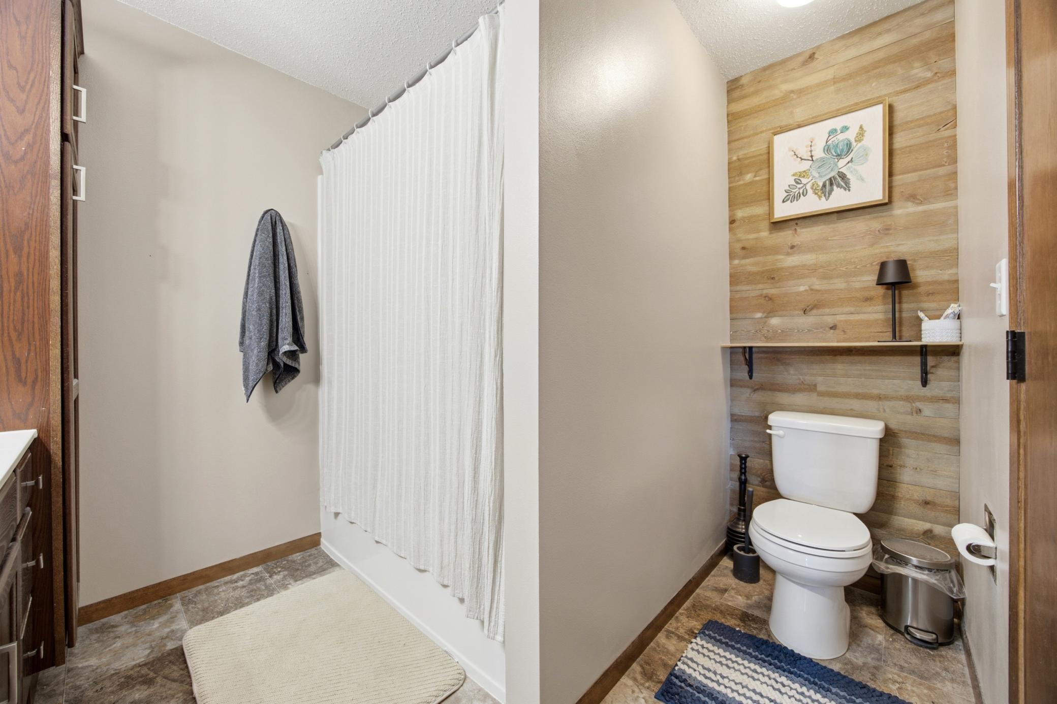 2151 Admiral W Drive, West Fargo ND 58078 - Photo 14 of 25