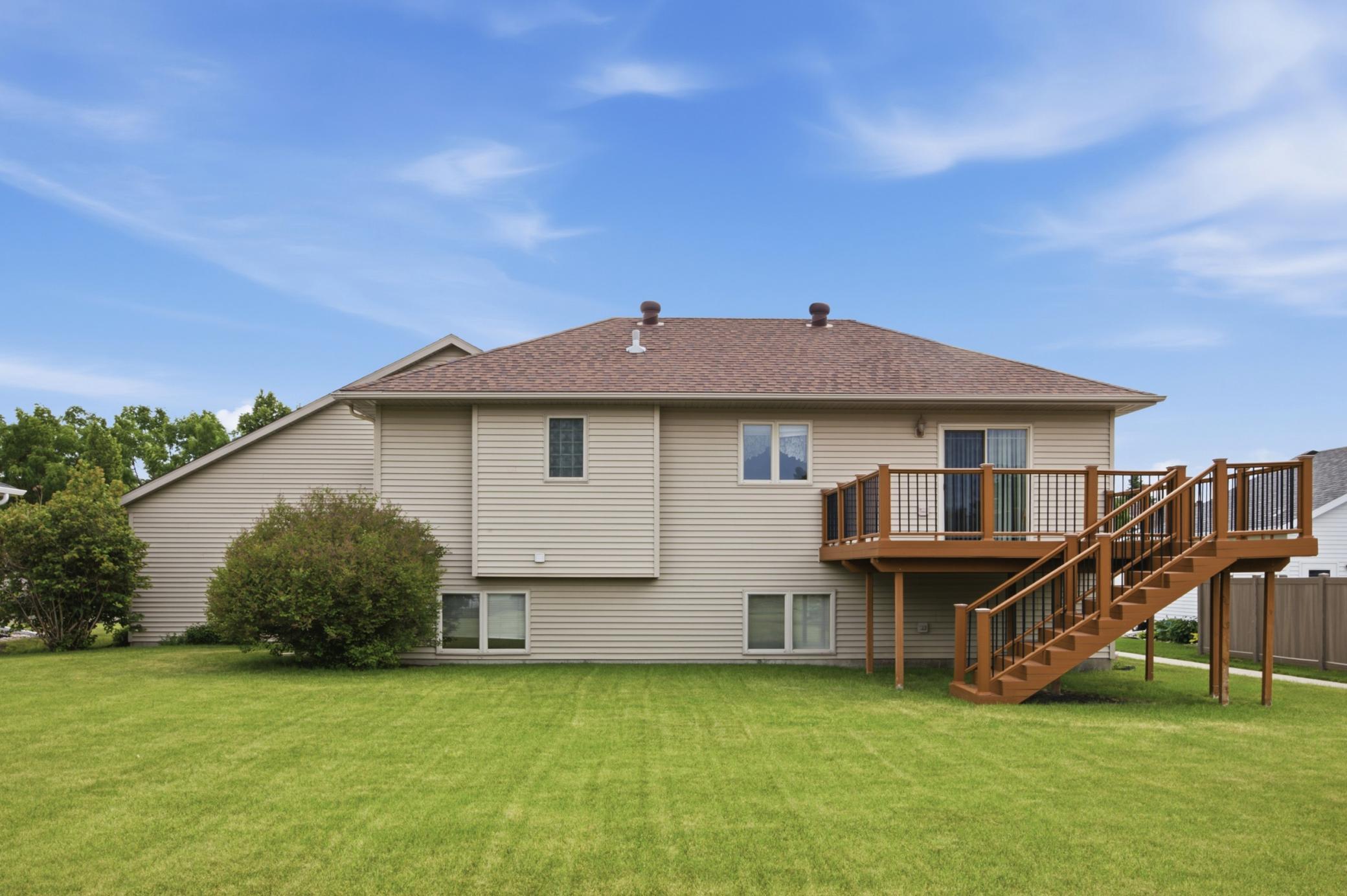 1534 Woodridge Lane, West Fargo ND 58078 - Photo 25 of 34