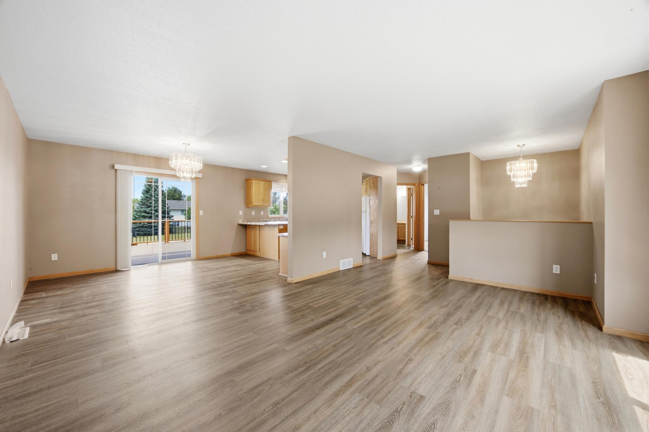 1534 Woodridge Lane, West Fargo ND 58078 - Photo 5 of 34