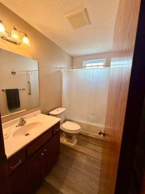 2004 single family home for sale at 2608 Southview Court in Brainerd, MN — 2 bed, 2 bath (photo 13 of 13)