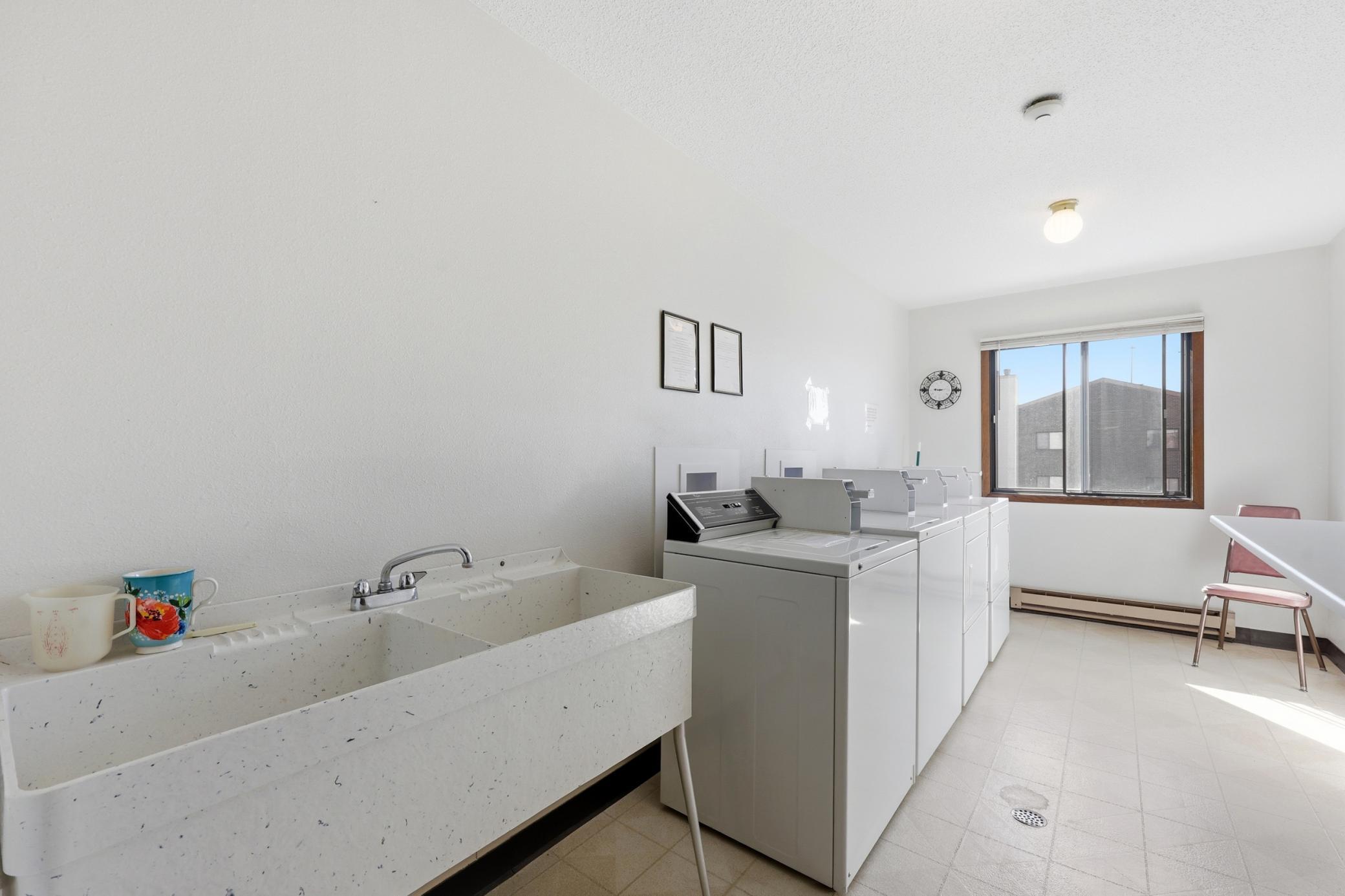 341 Prairiewood S Circle, Unit 301, Fargo ND 58103 - Photo 13 of 14