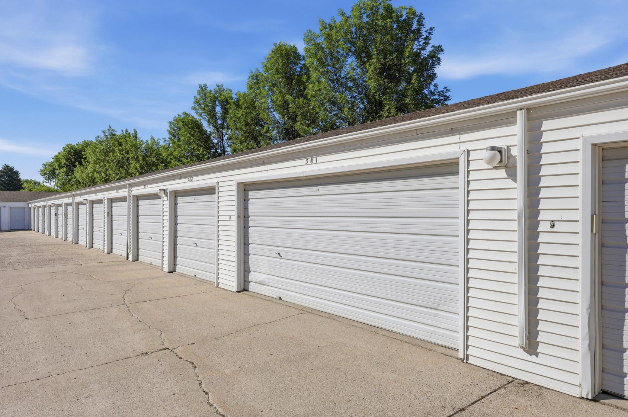 341 Prairiewood S Circle, Unit 301, Fargo ND 58103 - Photo 14 of 14