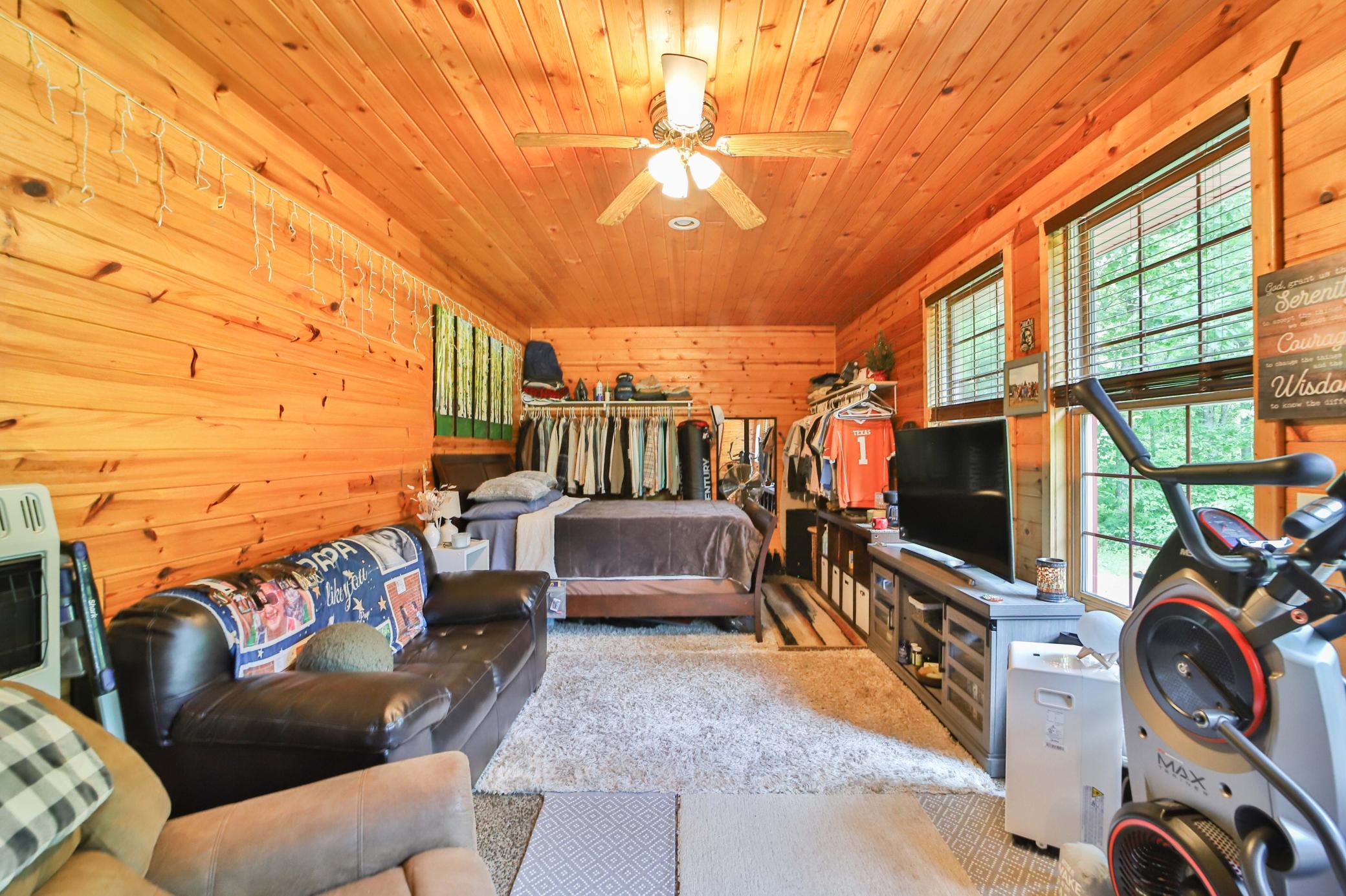 2002 single family home for sale at 6740 Saint Mathias Road in Brainerd, MN — 3 bed, 2 bath (photo 18 of 52)