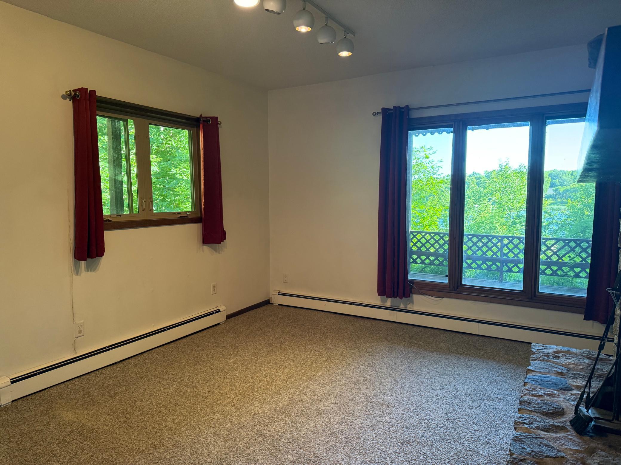 1979 single family home for sale at 26324 Paradise Point Road in Detroit Lakes, MN — 5 bed, 2 bath (photo 18 of 41)