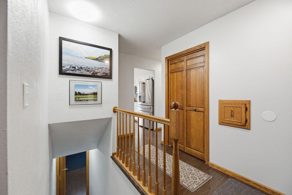 2419 27th S Avenue, Fargo ND 58103 - Photo 6 of 56