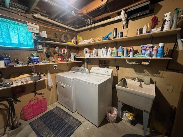 1976 single family home for sale at 1929 Lakeview Drive SW in Bemidji, MN — 4 bed, 2 bath (photo 17 of 26)