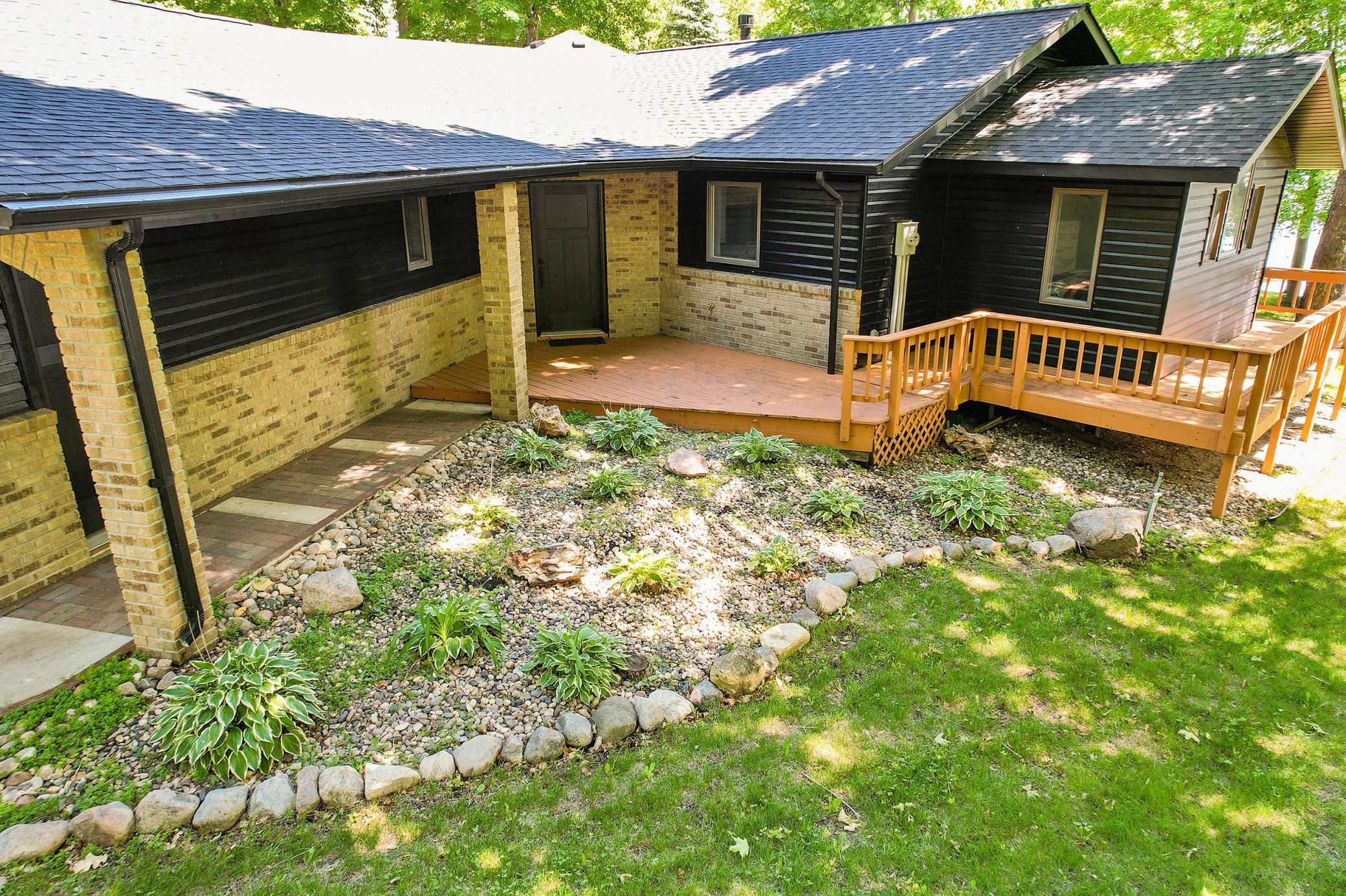 1995 single family home for sale at 16449 Sugar Island Road in Audubon, MN — 4 bed, 4 bath (photo 9 of 91)