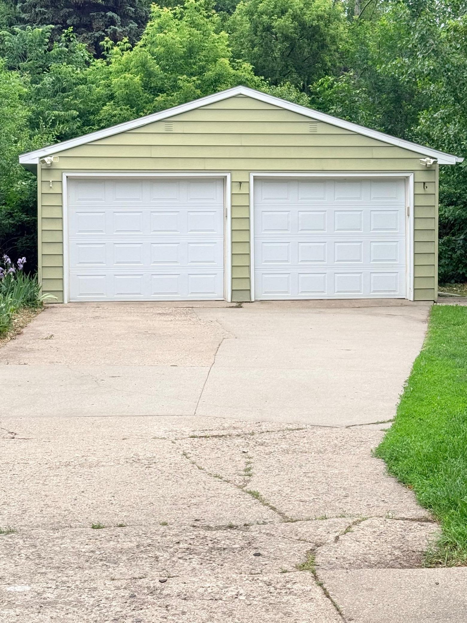 1120 4th S Avenue, Moorhead MN 56560 - Photo 24 of 26