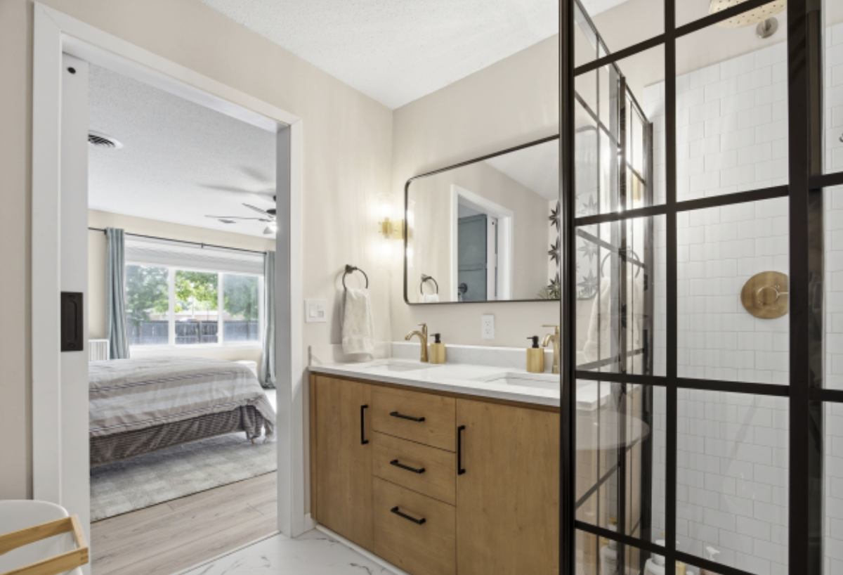 1977 single family home for sale at 57 Prairiewood Drive S in Fargo, ND — 4 bed, 4 bath (photo 31 of 62)